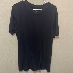 Beverly Hills vneck